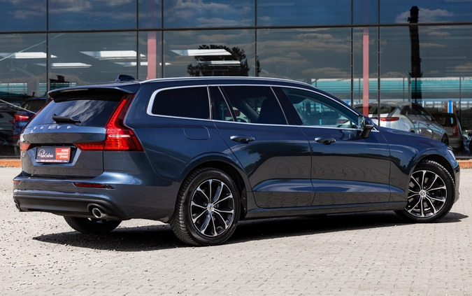 Volvo V60 cena 106900 przebieg: 143170, rok produkcji 2020 z Płońsk małe 781